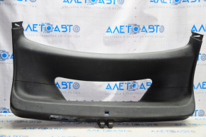 Lower tailgate trim Chevrolet Volt 11-15 black, broken fastener, scratches, without plug
