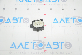 Radiator support lower left BMW i3 14-20 rubber + plastic