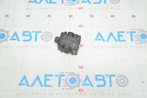 Radiator support lower right BMW i3 14-20 rubber + plastic