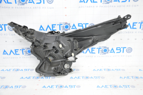 Headlight front right Toyota Prius 50 16-18 bare, sand, varnish peeled off