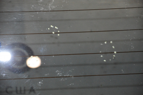 Rear glass of the tailgate Jeep Compass 11-16 tinted, scratches, heating defect