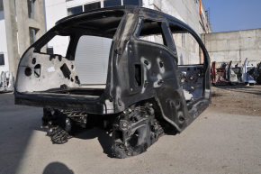 BMW i3 14-20 body assembled with frame, varnish on roof swelled