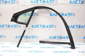 Upper door molding with glass seal and triangle, front right Lincoln MKC 15-19