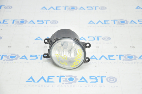 Fog lamp PTF right Toyota Prius V 12-17 cloudy from the inside