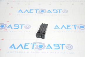Seat Heating Buttons Toyota Prius V 12-17
