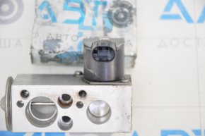 BMW i3 14-21 R134A Air Conditioner Heater Valve