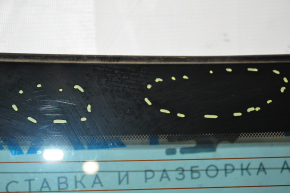 Rear glass Toyota Avalon 13-18 minor scratches