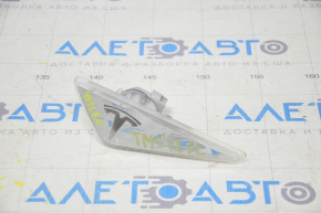 Turn signal in the wing front left Tesla Model S 12-20 chrome, break fastening