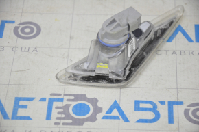 Turn signal in the wing front right Tesla Model S 12-20 chrome, break fastening