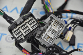 Wiring interior left Tesla Model S 12 - chip is broken