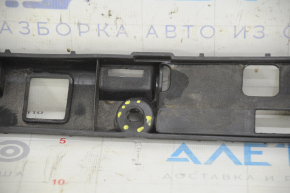 Right threshold mount Tesla Model X 16-21 fastening defect
