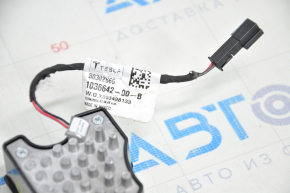 Door lighting in the trim card rear right Tesla Model X 16-21