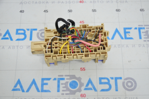 Nissan Leaf 11-17 dashboard fuse box
