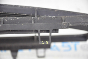 Tesla Model S 16-20 radiator cooling frame rest plastic, grille broken fasteners