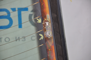 Rear glass VW Passat b8 16-19 USA contacts are soldered off, scratches