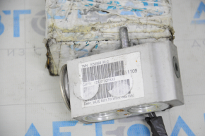Tesla Model X Rear Row A/C Heater Valve 16-21
