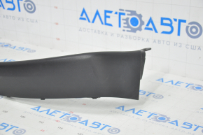Tesla Model X 16-21 rear right fender arch trim worn
