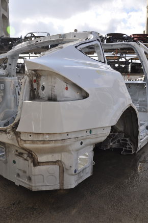 Quarter wing rear right Tesla Model X 16-21 white on the body