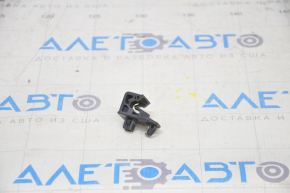 Clip headlight mount rear left Lexus RX300 RX330 RX350 RX400h 04-09 break fastener