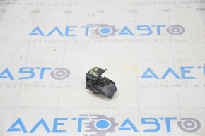 Clip headlight mount rear right Lexus RX300 RX330 RX350 RX400h 04-09 break fastener
