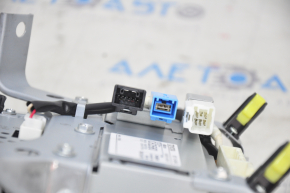 Monitor, display, navigation Lexus RX300 RX330 RX350 RX400h 04-09 abrasions