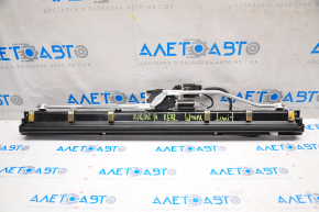 The rear window curtain of the Toyota Avalon 13-18 does not open on the spare part.