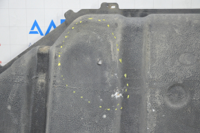 Lexus RX400h 06-09 Fuel Tank Dented