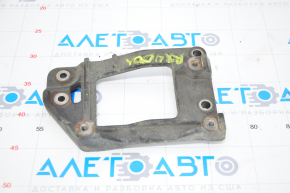 Lexus RX400h 06-09 A/C Compressor Bracket