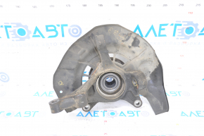 The front right axle with hub of a Lexus RX300 RX330 RX350 RX400h 04-09 has a humming bearing.