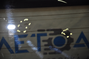 Rear glass of the trunk door Kia Soul 14-16 tinted, scratches from the wiper, sand, small scratches