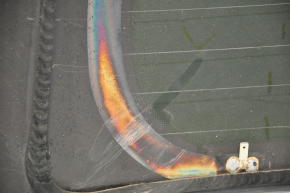 Rear glass of the trunk door Kia Soul 14-16 tinted, scratches from the wiper, sand, small scratches