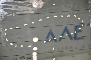 Rear glass of the trunk door Kia Soul 14-19 tinted, scratches from the wiper, scratches