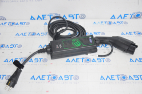Charger Ford Fusion mk5 13-20 220V 12a