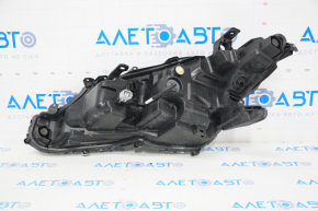 Headlight front right complete Toyota Camry v70 18-20 halogen + LED, water damage
