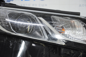 Headlight front right complete Toyota Camry v70 18-20 halogen + LED, water damage