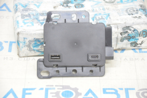 USB HUB CONTROL MODULE Tesla Model Y 20-25
