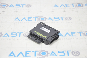 USB HUB CONTROL MODULE Tesla Model Y 20-25