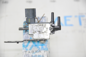 Solenoid valve Toyota Camry v70 18-24