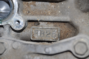 Subaru Forester 16 SJ 2.5 FB25 engine, automatic transmission, broken dipstick, broken sensor on the manifold
