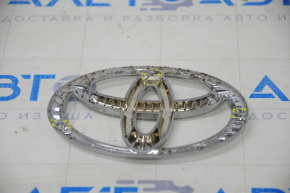 Emblem logo trunk lid Toyota Camry v70 18-24 broken fastening and guides