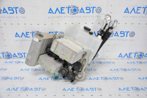 Tesla Model Y 20-25 Heater Assembly with Tubes