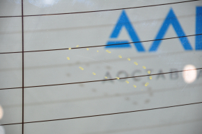 Subaru Legacy rear glass 15-19 scratches