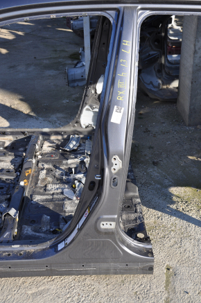 Body pillar central left Lexus RX350 RX450h 10-15 on the body