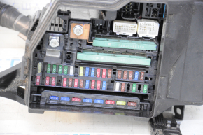 Lexus RX450h 10-15 underhood fuse box no cover, broken mount