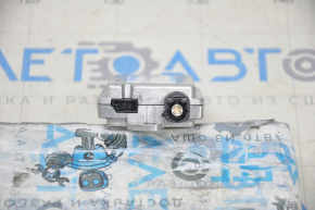 GENUINE BMW USB HUB BMW 5 G30 17-23