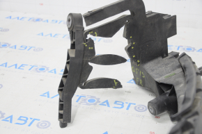 Right front headlight eyepiece mount Audi Q5 8R 09-17 broken