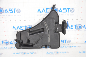 BMW 5 G30 17-23 Windscreen Washer Reservoir with Neck and Lid