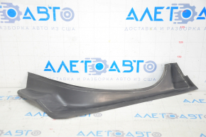 Right trunk lid gutter trim BMW 5 G30 17-23 on the body