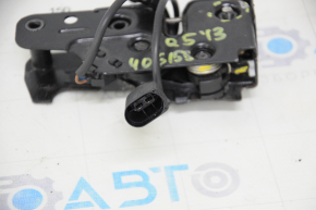 Audi Q5 8R 09-17 hood lock bolt broken