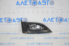 Inner lamp trunk lid right Chevrolet Volt 11-15 cracks, need polishing